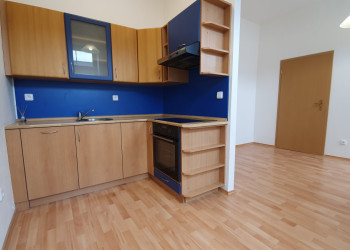 Prodej bytu 2+kk v ul. A. Trägera v Č. Budějovicích.